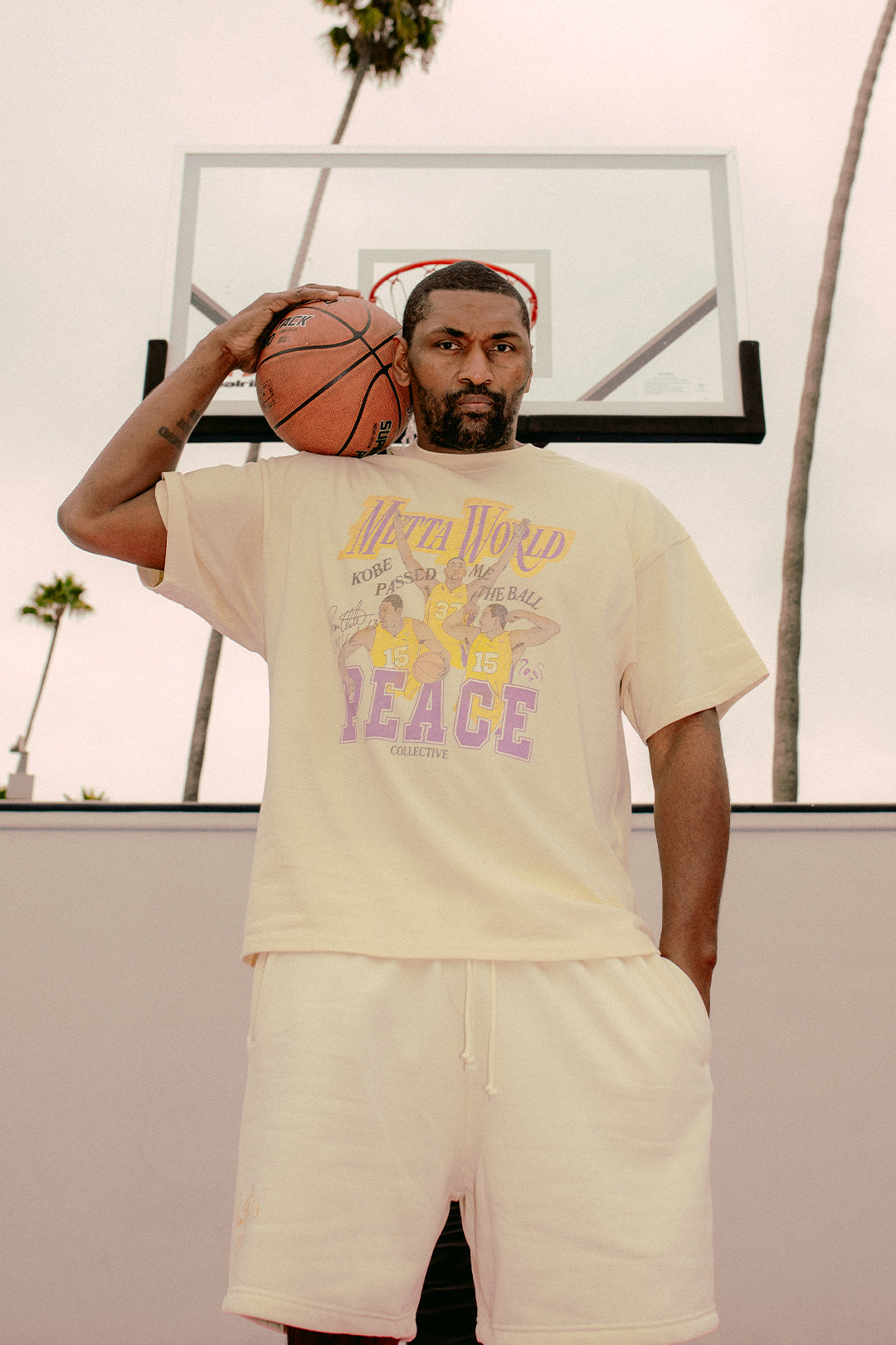 P/C x Metta World Peace Schweres T-Shirt - Elfenbein