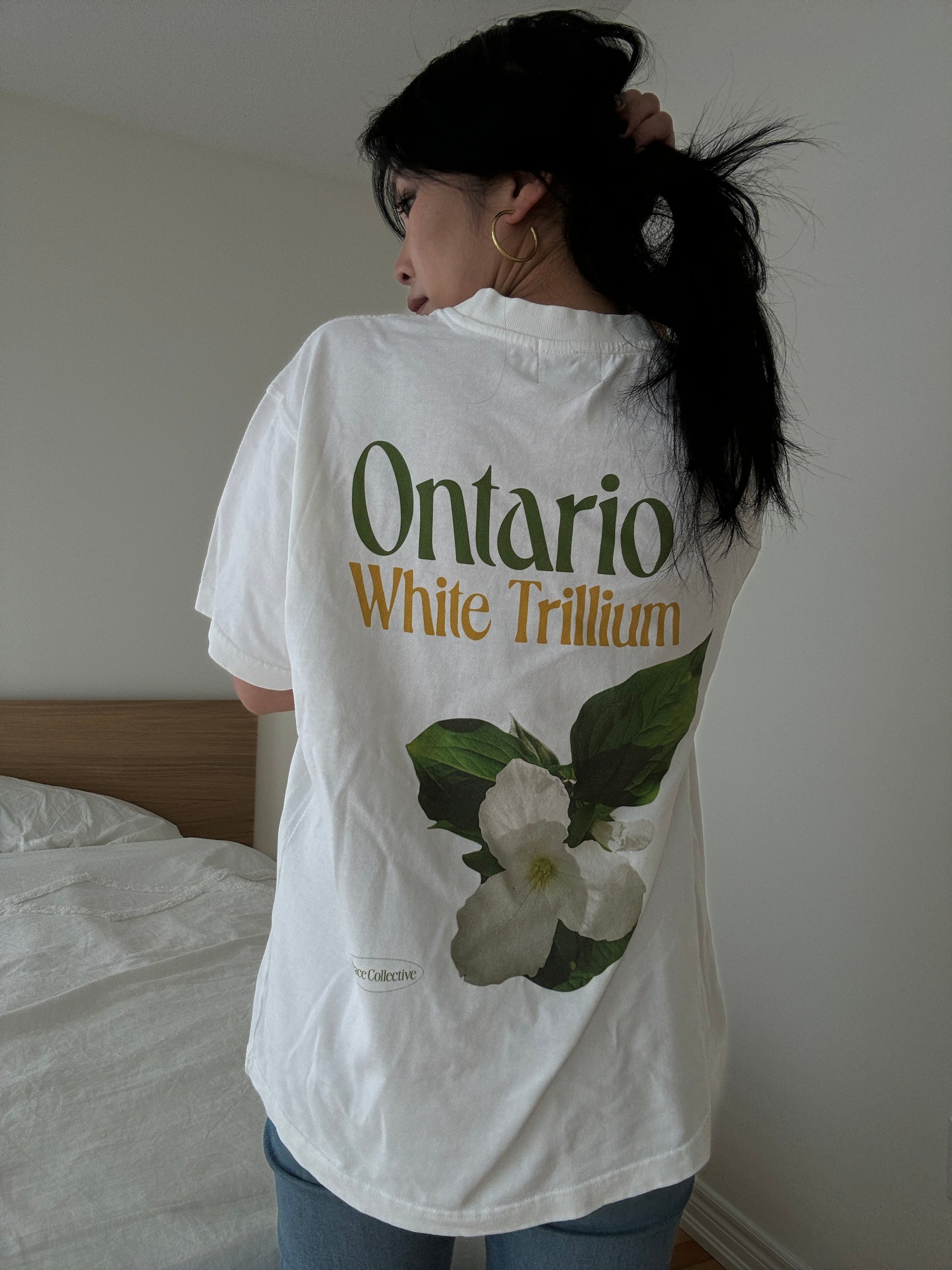 Ontario White Trillium Heavyweight T-Shirt - White