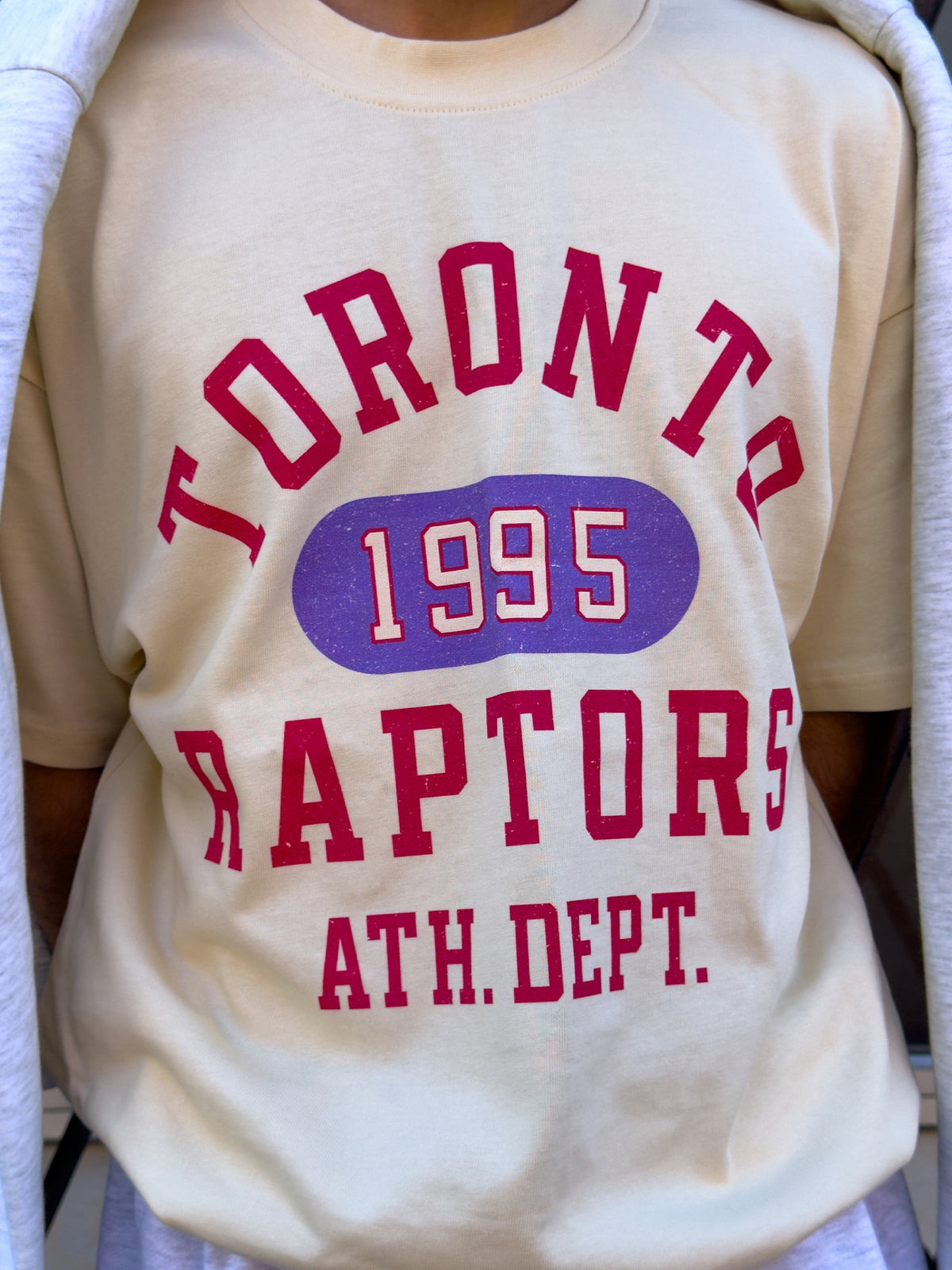 Schweres T-Shirt des Toronto Raptors Athletic Club – Elfenbein