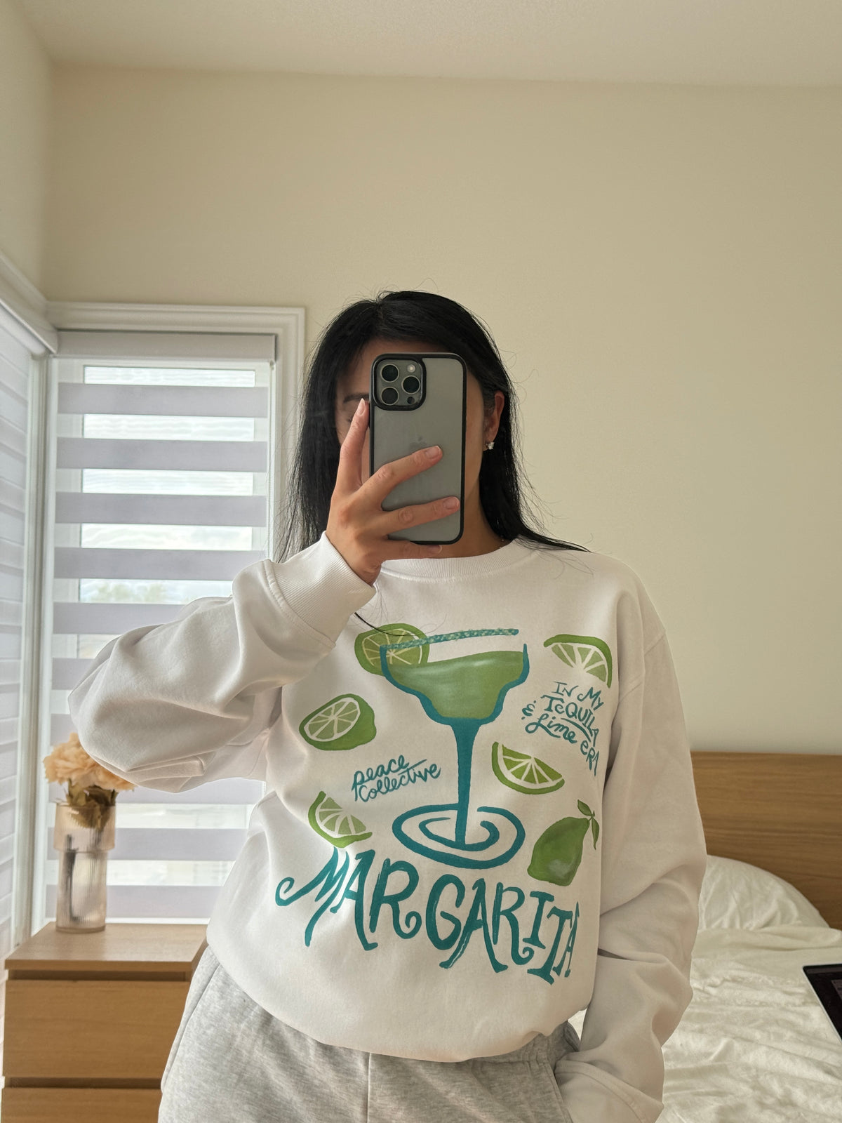 Margarita Graphic Crewneck - White