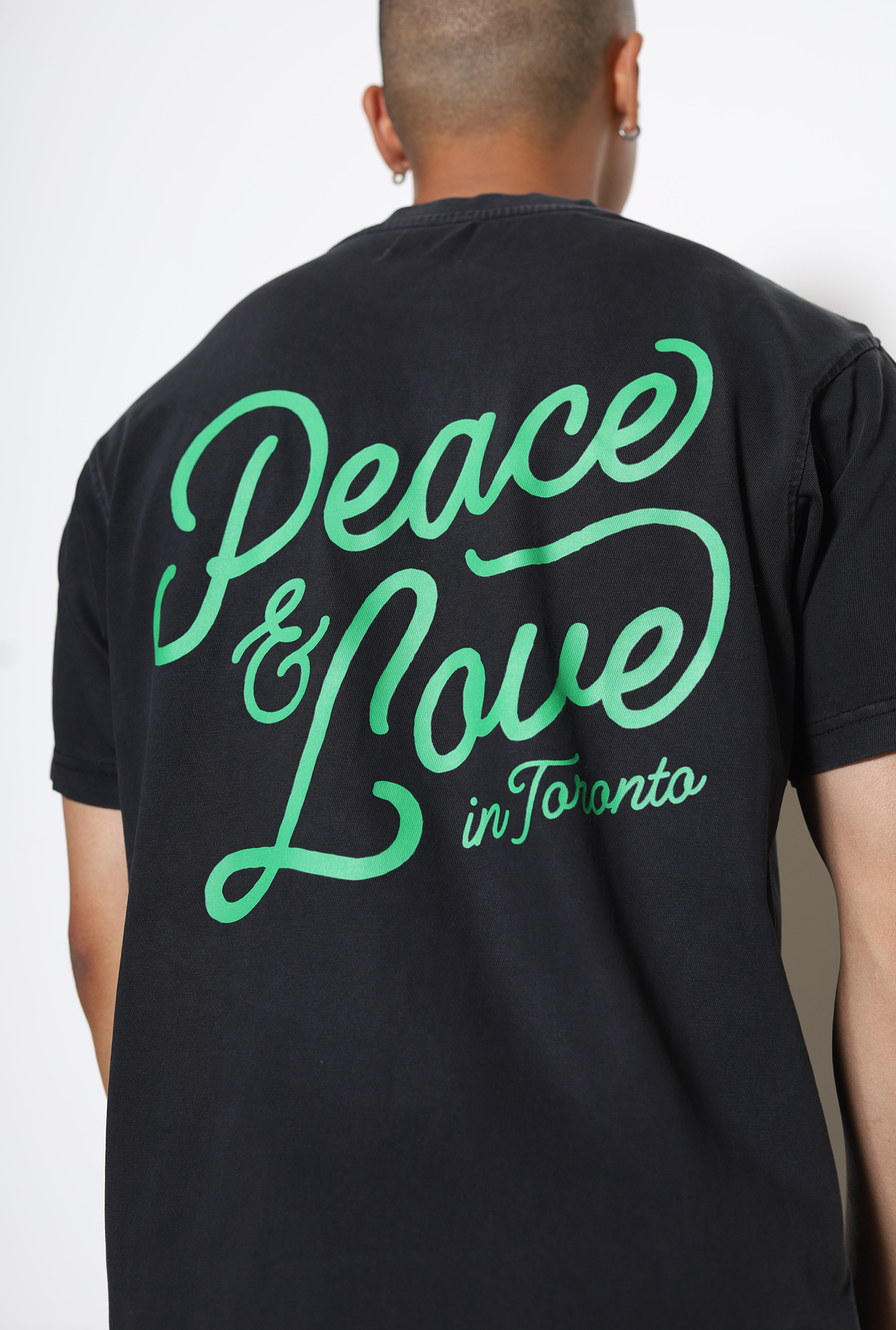 "Peace and Love" Script Heavyweight T-Shirt - Black