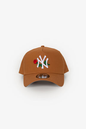 New York Yankees Rose 9FORTY Adjustable Cap - Camel