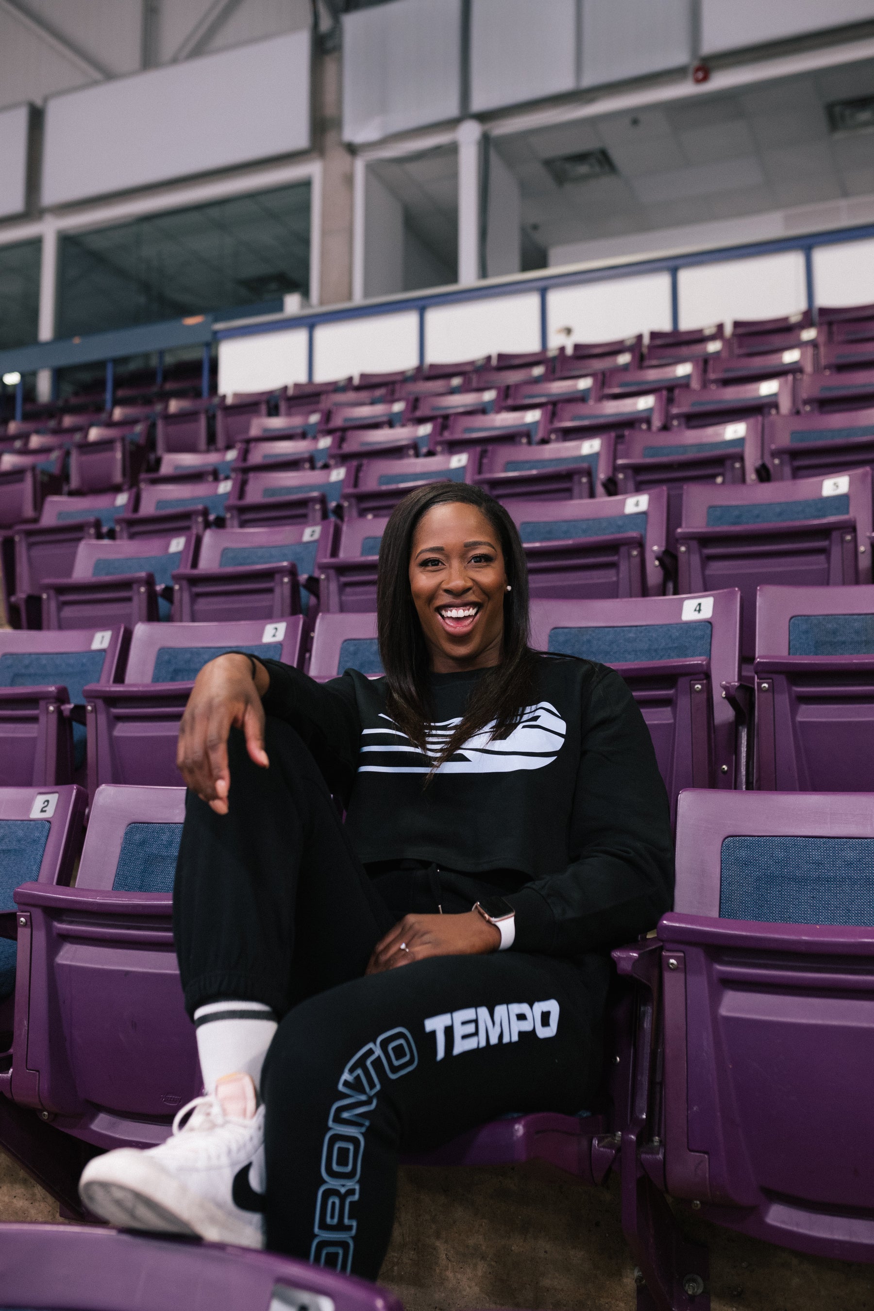 Toronto Tempo Logo Cropped Crewneck - Black